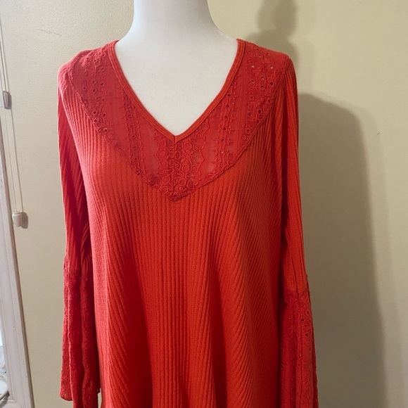 Free People Parisian nights Bell Sleeve eyelet bolo blouse - Picture 12 of 14